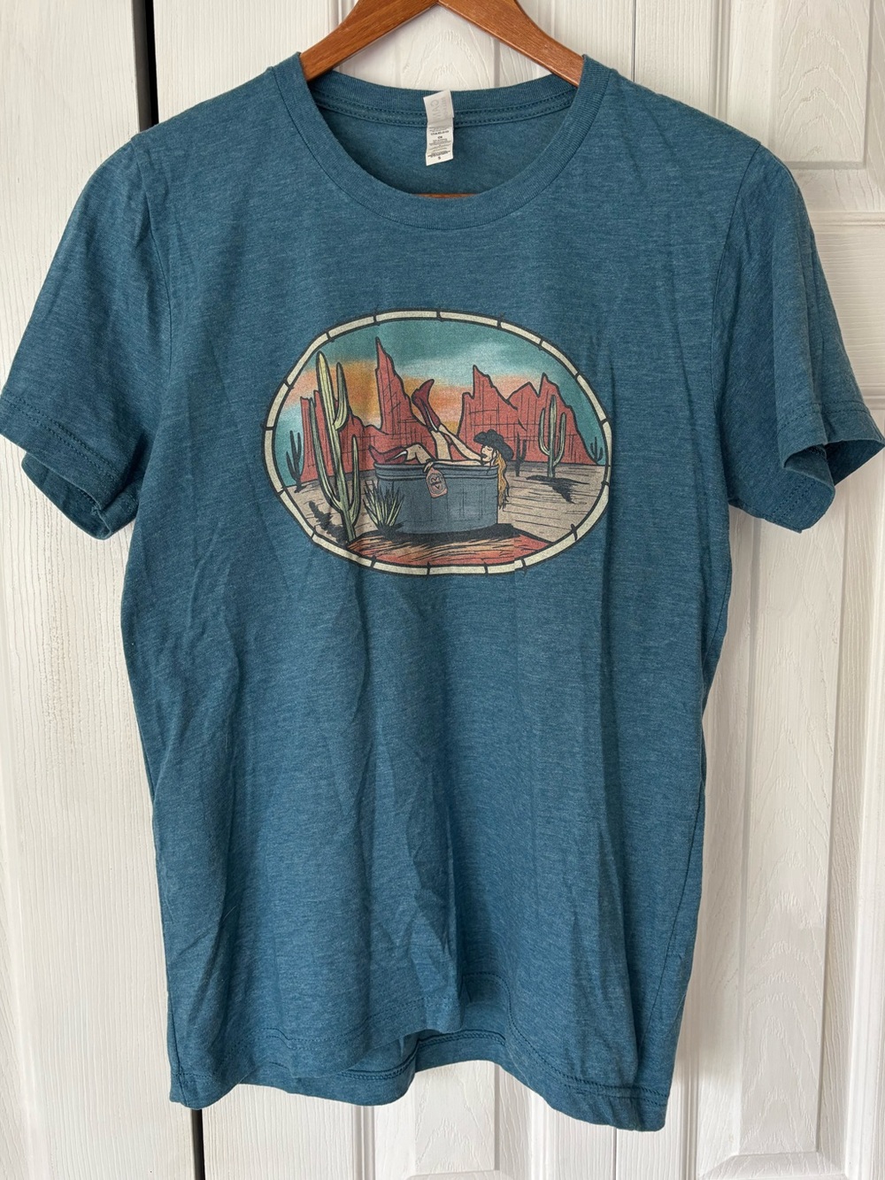 Western T Shirt Size Small
